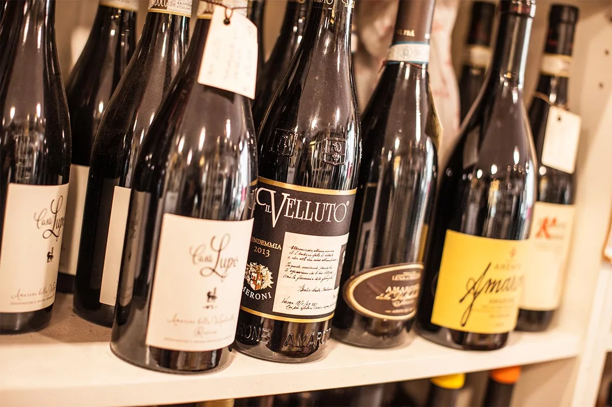 Vini Sfusi ed in Bottiglia
